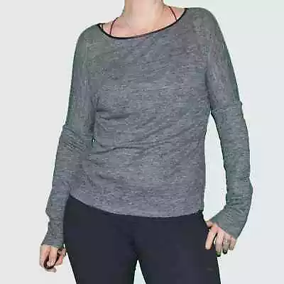 Vince. Gray Long Sleeve Small Linen Leather Trim Top • $23.20