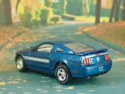 California Special 2007 07 Ford Mustang GT/CS V-8 Fastback 1/64 Scale Ltd Edit F • $36.99