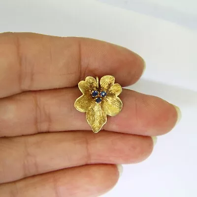 18ct Gold Sapphire Orchid Flower Pendant • £345