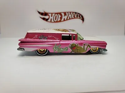 Hot Wheels Pop Culture The Muppets 59 Chevy Delivery Real Riders (C11) • $9.95