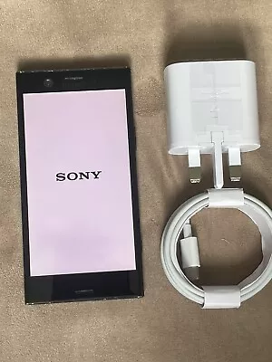 Sony Xperia XZ1 Compact - 32GB - Black (Unlocked) Smartphone • £80