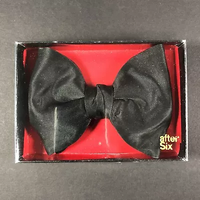 VINTAGE After Six Velvet Clip On Bow Tie In Box- Style 269 • $5.95