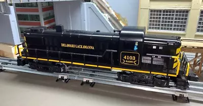 Lionel 1934070 Delaware Lackawanna LionChief RS-3 Diesel Engine  O Gauge • $175