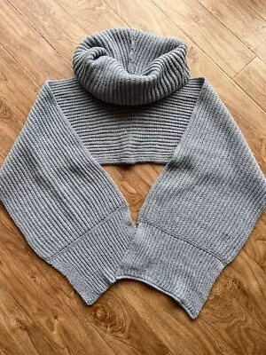 River Island Cowl Neck Scarf Excellent Condition • £2.99