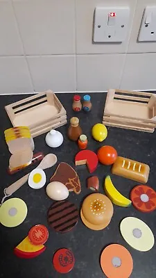 Melissa & Doug Wooden Play Food.Toy Town Tray Of Biscuits. • £19.99