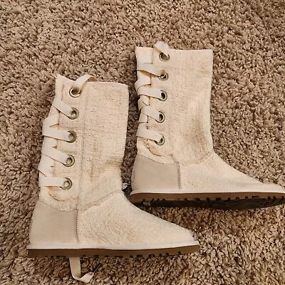 UGG Australia Heirloom Boots Size 6 Lace Up Back Ivory Cotton EUC • $29.25