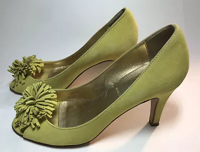 J.Crew Suede PomPom Pumps Sz 5.5 Pre-owned • $22.99