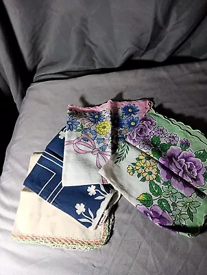Womans Vintage Hankerchiefs Lot Of 4 Crocheted Edge Spring Design • $12.99