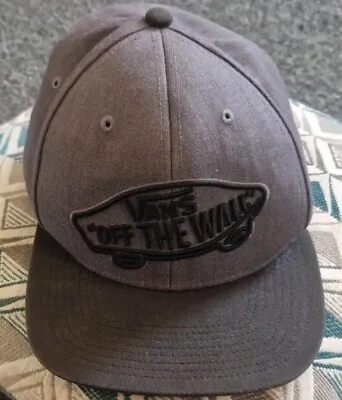 Vans Off The Wall Baseball Cap Size Adult Adjustable Good Condition • £16.80