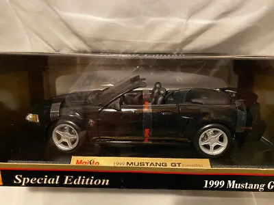 Maisto 1/18 Scale 1999 Mustang GT Convertible Diecast Car Black New In Box • $37.50