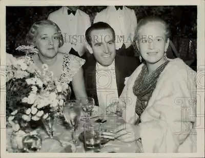 1935 Press Photo Film Folks Mr. And Mrs. Harold Lloyd Ann Harding In Hollywood • $17.99