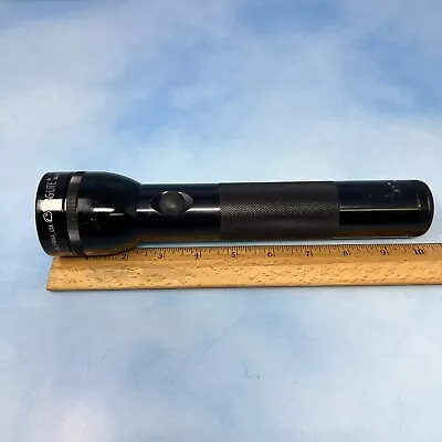 Mag-Lite Flashlight 2 D Cell Black Mag Light Tested Works • $12.95