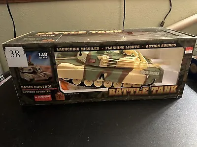 MOTORWORKS Military Series 1:18 Scale BATTLE TANK Radio Controlled RC • $89.99