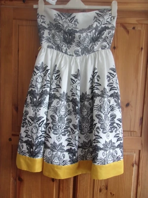 £5.50 • Buy Ladies White & Black/Lemon Trim Jessica Howard  Cocktail/Party Dress Size 10ss