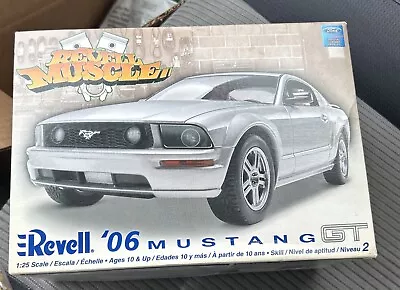 Revell 85-2839 1:25 2006 Ford Mustang GT Model Kit Factory Sealed  • $28.50
