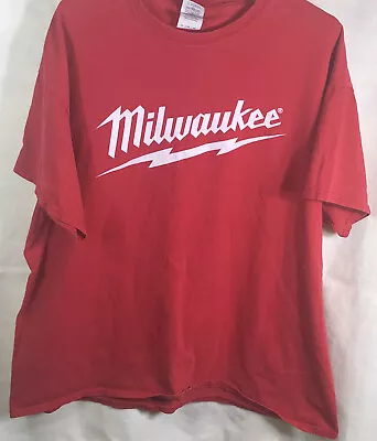 T-shirt Milwaukee  Tools Red   Gildan Ultra Cotton Size Xl • $8.67