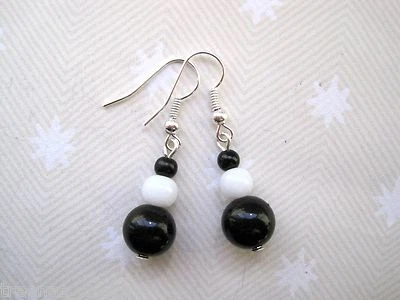 VINTAGE STYLE MONOCHROME BLACK & WHITE GLASS BEAD SP Drop Earrings 1960's  • £3.49