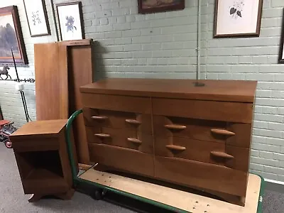 Vtg Mid Century Modern Bedroom Set Solid Wood Dresser Night Stand Fullbed Frame • $525