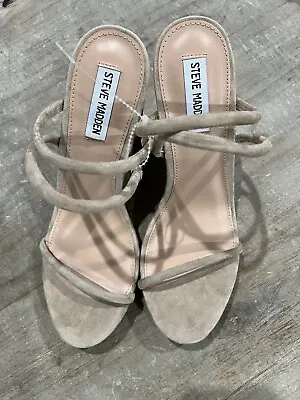 STEVE MADDEN Shoes Womens 10 Strap Heel Wedge Nude • $35.78