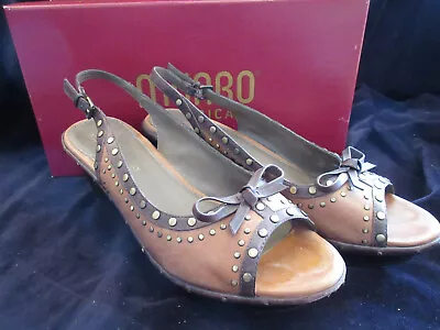 Womens Makowsky Platform Sandals Light & Dark Brown W/ Gold Size 11 • $7.50