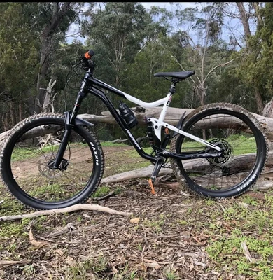 $2250 • Buy Merida One Forty 600 Dual Suspension MTB 27.5 Wheel Size