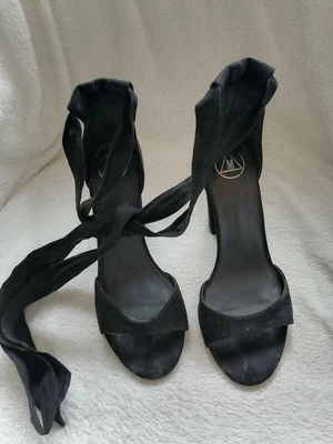 £7.50 • Buy Missguided Ladies Black Strappy Shoes Size Uk 6