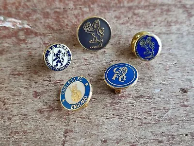CHELSEA  F C - 5  X  SMALL OLD  COLLECTABLE  FOOTBALL  Pin  BADGES • £7.49