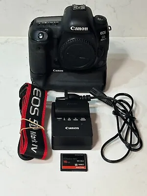 Canon  EOS 5D Mark IV 30.4 MP Digital SLR Camera * GENUINE Canon Battery Grip * • $1650