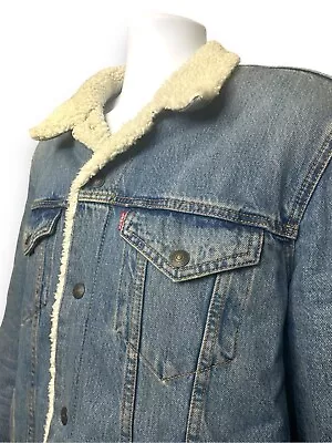 Levi's Sherpa Lined Blue Denim Trucker Jacket - Size Large • £40