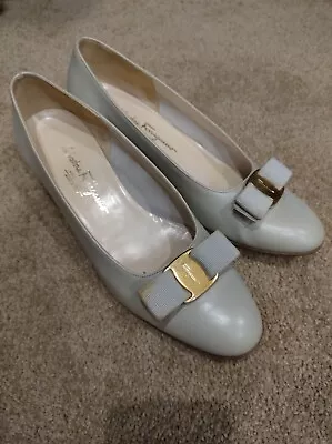 Designer Vintage Salvatore Ferragamo Kitten Heels Size 40 - RRP $834 • $90