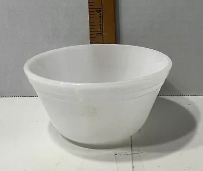 Vintage Federal Heat Proof 5  Diameter White Milk Glass Mixing Bowl Soup Cereal • $8.96