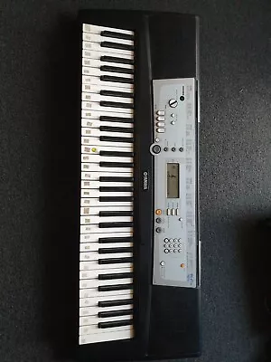 Yamaha YPT-200 61 Key Electronic Electric Digital Keyboard Portable Beginner • £14.42