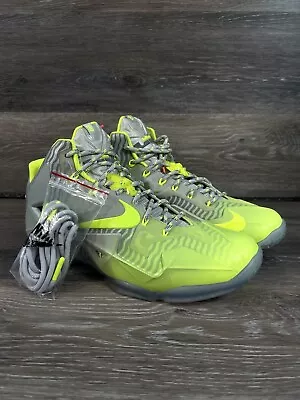 Nike LeBron XI Collection Maison Du LeBron  Size 11.5 683252 074 Metallic Volt • $249