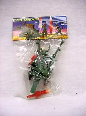 Vintage 1960's Howitzer Rocket Cannon And Two Soldiers  Fires Missile • $9.98