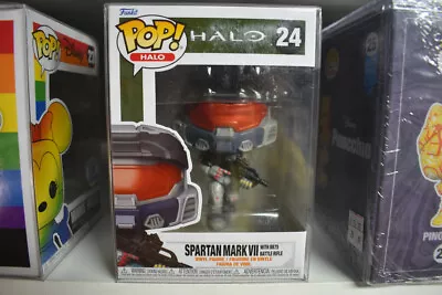 #24 Halo SPARTAN MARK VII WITH BR75 BATTLE RIFLE • $21.99