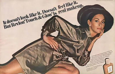 Revlon Touch & Glow Makeup BILL BLASS Maurice Rentner VAN CLEEF & ARPELS 1968 Ad • $22.99
