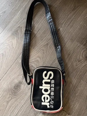 £1.99 • Buy Superdry Cross Body Bag