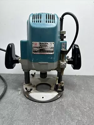 Makita 3612BR 1/2  Plunge Router 240v 1600w Woodwork Joiner • £95