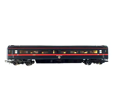 NEAR MINT Hornby  R2000 BR Mk3 TS Coach 42192 With GNER Styling • £22.50