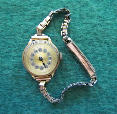 Vintage 9ct Gold Swiss 15 Jewel Round Gilt Faced Ladies Wristwatch • $159