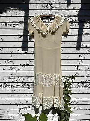 Antique 1920s Sheer Silk Organza Dress • $77