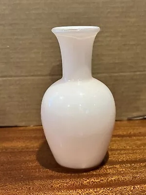 VTG LASLO By Mikasa SHELL PINK Cased Blown Glass Vase  7  • $11