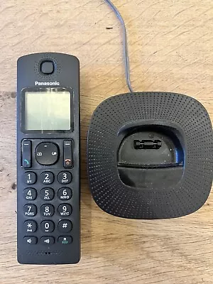 Panasonic KXTGC310 Digital Cordless Telephone - Black • £0.99