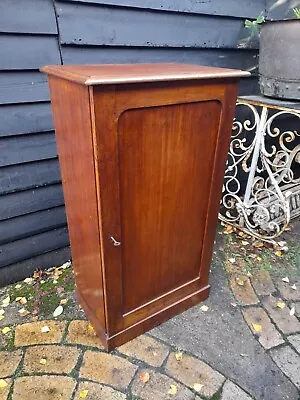 Victorian Collectors Cabinet Mahogany • £600