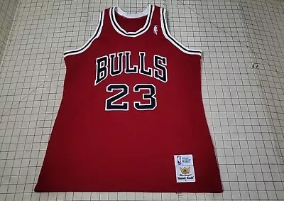 Vintage Michael Jordan Chicago Bulls NBA Basketball Jersey MacGregor Sand-Knit L • $42