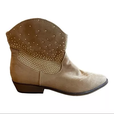 Target Mossimo Womens Microsuede Gold Stud Western Ankle Booties SZ 6.5 In Tan • $14.95