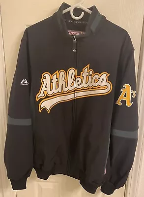 Oakland A’s Black  Majestic Therma Base Dugout Jacket Size Large • $60