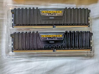 Corsair Vengeance LPX 16GB (2 X 8GB) PC4-24000 (DDR4-3000) Memory... • £16