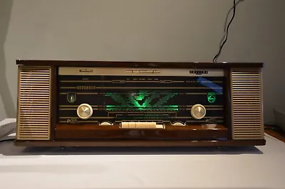 Philips B7X14A/65  Reverbeo  Vintage Radio - Rare And Working • $840.44