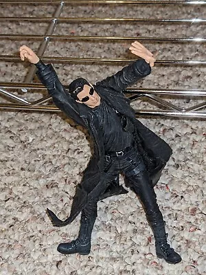 McFarlane Toys The Matrix Series 1 Lobby Shoot Out Neo 6  Figuee • $9.90